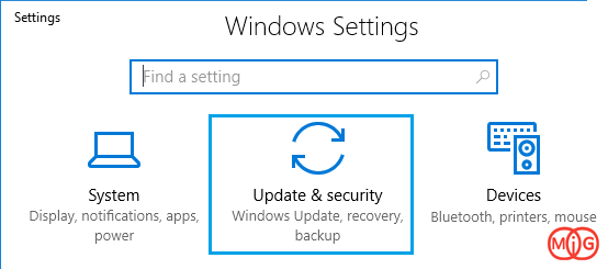  به تنظیمات ویندوز 10 رفته و بر روی Update & Security کلیک کنید