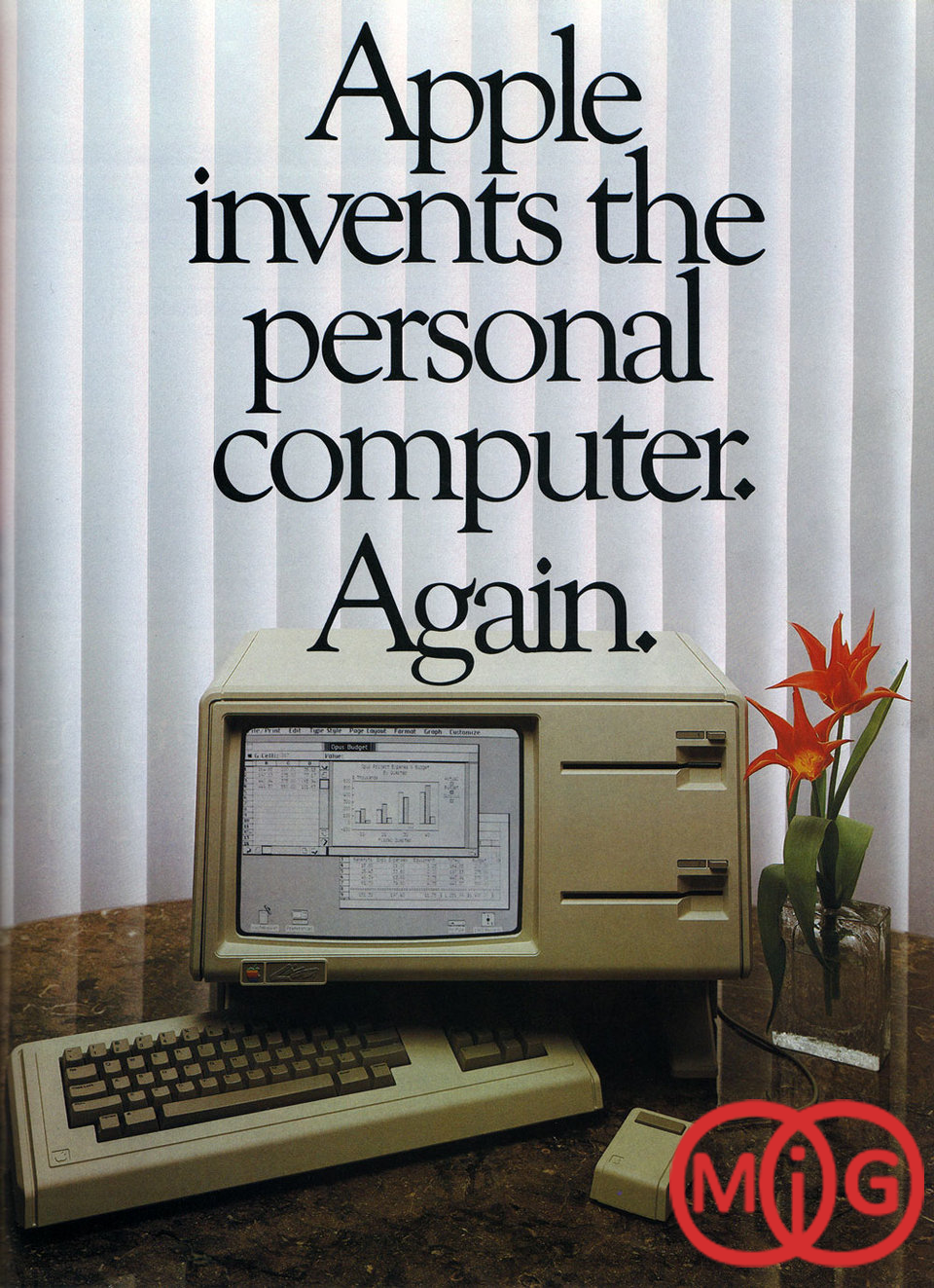 کامپیوترهای اپل سپس با رابط گرافیکی (GUI) برای اولین بار در کامپیوترهای شخصی پیاده سازی شد.